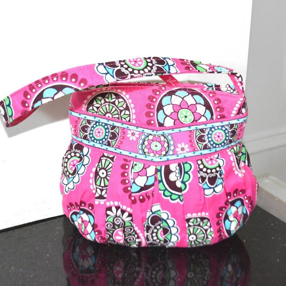 VERA BRADLEY // Pretty in Pink Pleated Shoulder Bag - Picture 6 of 12